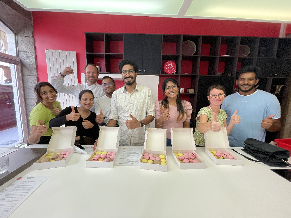 Aura Group Life At Gallery 0020